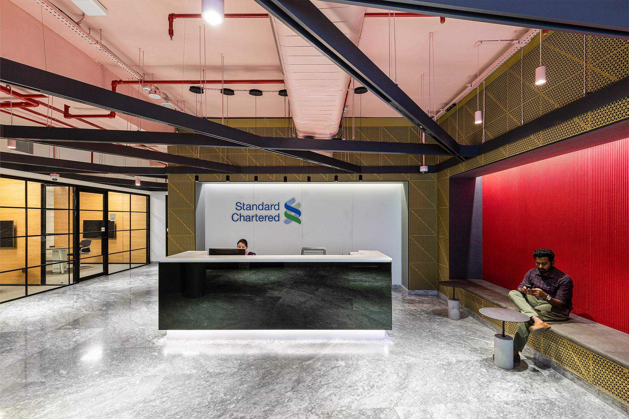 Standard Chartered Completes First Gold Transactions 